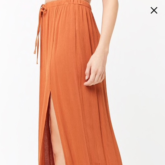 Crinkle Maxi Skirt - Picture 3 of 3